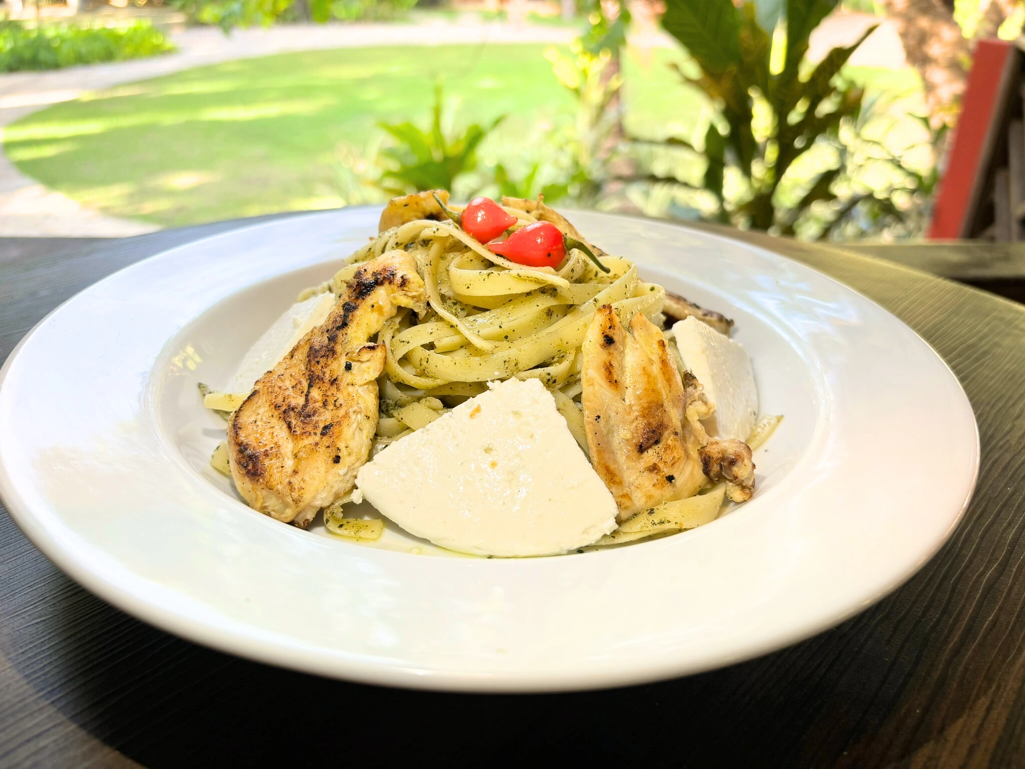 Fettuccine ao Pesto no Restaurante Maracajú Comfort Food